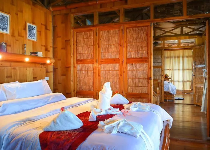 Resort The Coral Blue Oriental And Santa Fe (Cebu)