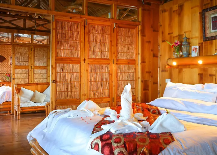 The Coral Blue Oriental And 3* Santa Fe (Cebu)