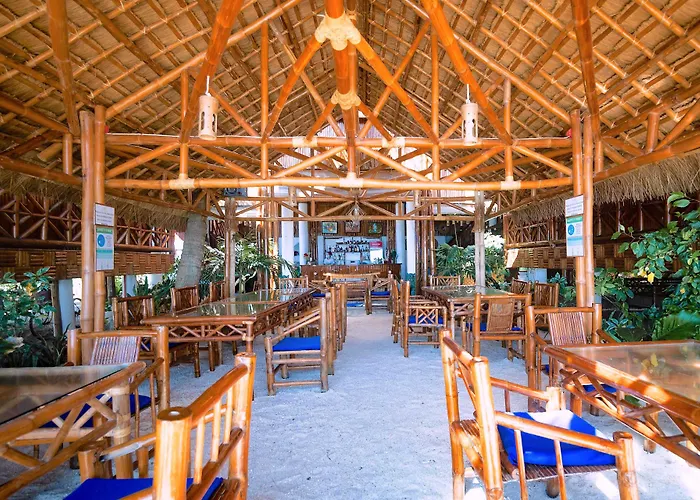 The Coral Blue Oriental And Resort 3*