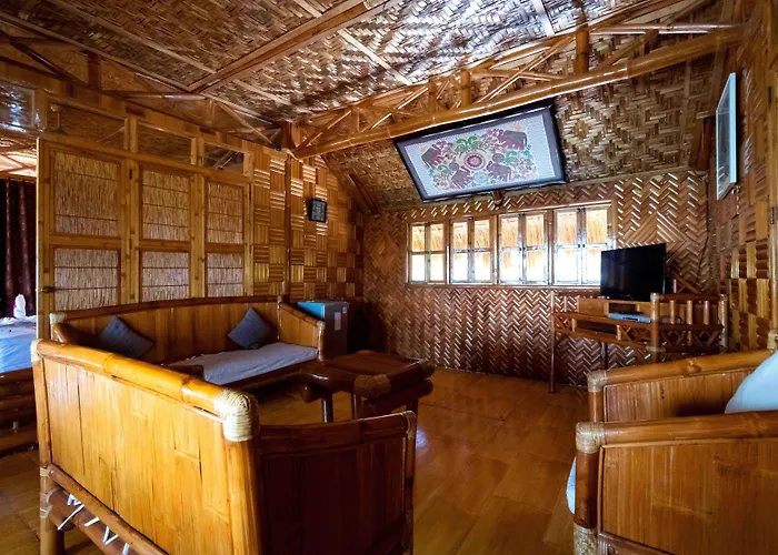The Coral Blue Oriental And Resort 3*
