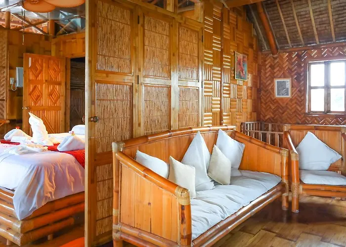 The Coral Blue Oriental And 3* Santa Fe (Cebu)